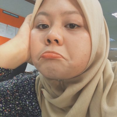 ninazrni's profile picture. 