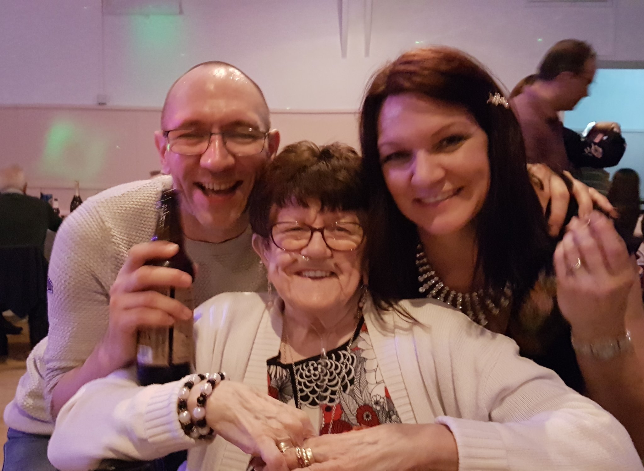 FeeMac10's profile picture. Growing old is a privilege denied to many