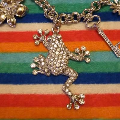 risa_hibi's profile picture. 