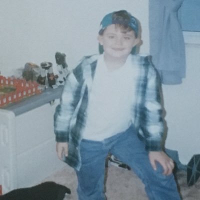 JasonGK55's profile picture. Living my life one tweet at a time