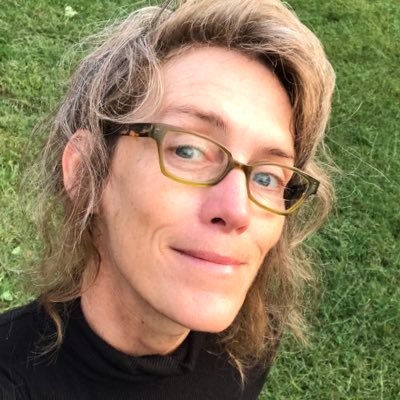artist, writer (dyslexic-sigh), academic (yawn), bit goober with a pinch of klutz, interdisciplinary doc of artistic practices + social psyc