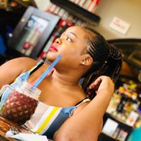 Lulu (@luluthozama) 's Twitter Profile
