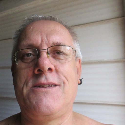 Alcindinho's profile picture. Minimalista,Alquimista, Artesão, Jessênio, Poeta, Contista e Romancista,Cidadão do Universo,Roqueiro,Vegetariano e 
 Culinarista Funcional.Aversão a Comunistas.