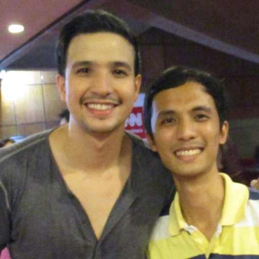 rainskiee's profile picture. Full-blooded Markkiholic/Artista Addict/Music Lover/Bathroom Singer/Onlinegamer/Foodtripper/Longkatuts/Magazine Collector/Throwbacker/Rain the Explorer :)