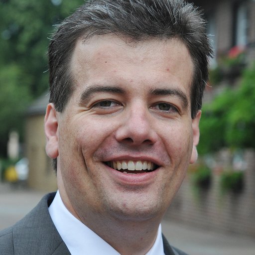 ChristophLeven1's profile picture. Erwachsenenbildung, @elw_vhs, VHS, #dcfixi, Bildungsmarketing, KKV, Talentförderung Fußball-Schiedsrichter, Klavierspielen