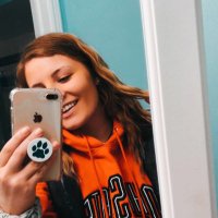 Cassie (@cb135246) 's Twitter Profile