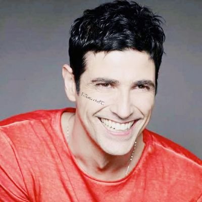 Sabe as noites em claro que passei lembrando do teu sorriso? Esses foram nossos melhores momentos juntos.  @RGianecchiniJR ♥