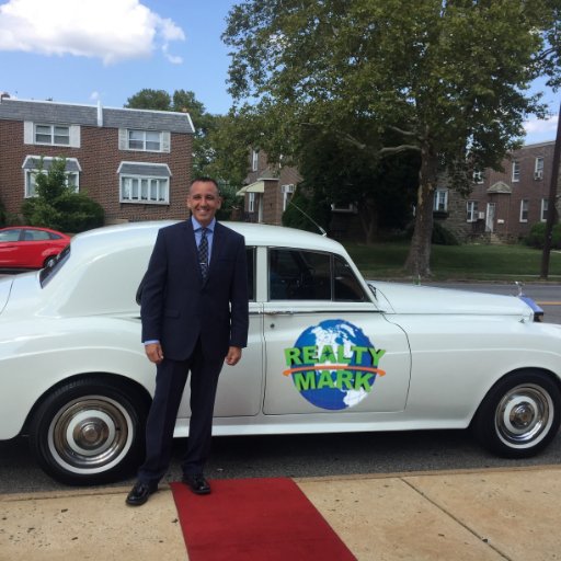 RealEst8STEVE's profile picture. PA Licensed Real Estate Agent for Realty Mark Associates, Huntingdon Valley, Phone: 215-260-2930