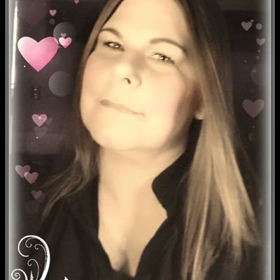 BeckmanGal71's profile picture. 