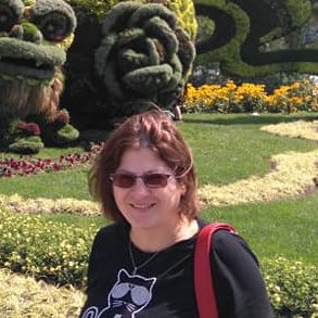 amelienothombe's profile picture. Pursuit of happyness