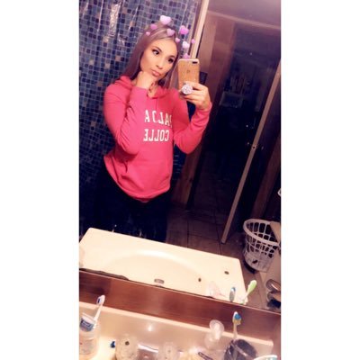 Karaney_Angel's profile picture. 