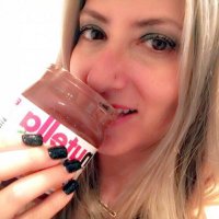 Nutella(@NutttyV) 's Twitter Profile Photo