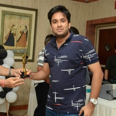 Brands South & TV Personalities Fashion Cricketers & Commentators Cricketers and Commentators Sports Chess player Chess buff
