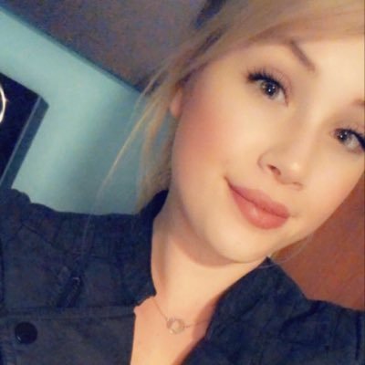 JenniferMaure14's profile picture. 