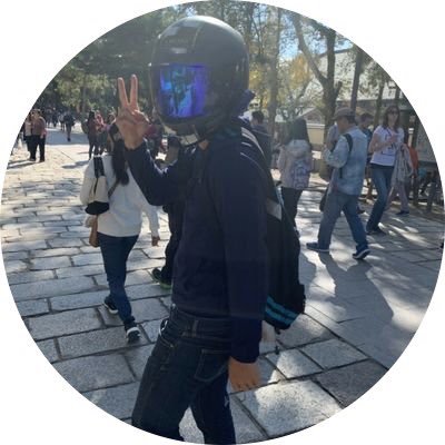 shivfanboy's profile picture. お弟子ちゃん@utamaru_1005 推し 皇グウィン🐧 @sumeragigwyn 本当に面白いし最強の新人vtuber