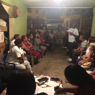 Frente de juntas de vecinos y organizaciones comunitarias del sector La Ciénaga, Km.14 autopista Duarte.