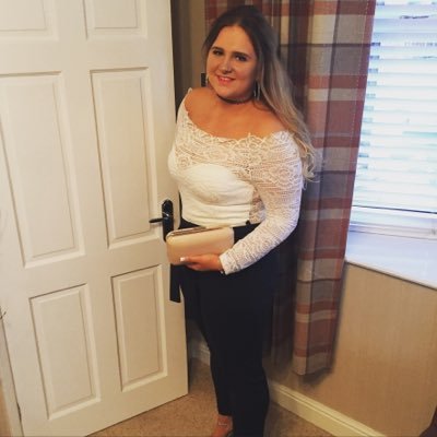 Living in Wigan 🏘 Completing Level 3 Business Administration Apprentice for XPO Logistics 🚚📚 Apprenticeship Ambassador 2019 🌟 Slimming World Member 🥗💕