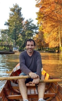 Padre, Esposo, Director de TIC en ORT Argentina, #Tecnologia #Educacion cuenta profesional @TIC_ORT_Argentina