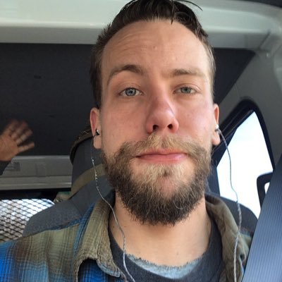 👨👧👧Proud Father, ⚒ skilled mason/tradesman, ⚓️ Navy Veteran, 🚑 Former EMT/Fire & Rescue 🚒 https://t.co/vo8smh2egK