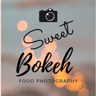 Blogger and Food Photographer