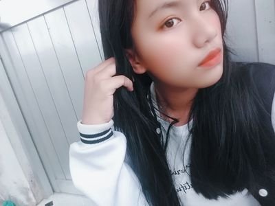 LinhPandarmy's profile picture. You Can't Stop me love Bangtan
Đừng cố gắng trở thành bản sao của 1 ai khi bạn đã là bản gốc