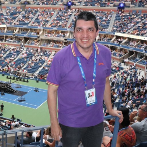 Subeditor de @LANACION Digital y @DeportesLN. Mucho tenis y fútbol. Charly García, Beatles, Rolling Stones. Argentina. La vida sin música no es vida.