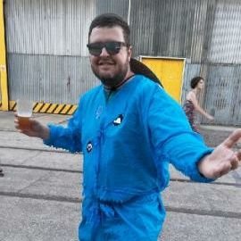 tazpede's profile picture. As a 15+ year expat, I am having trouble identifying as an American at the moment 😕🇦🇺