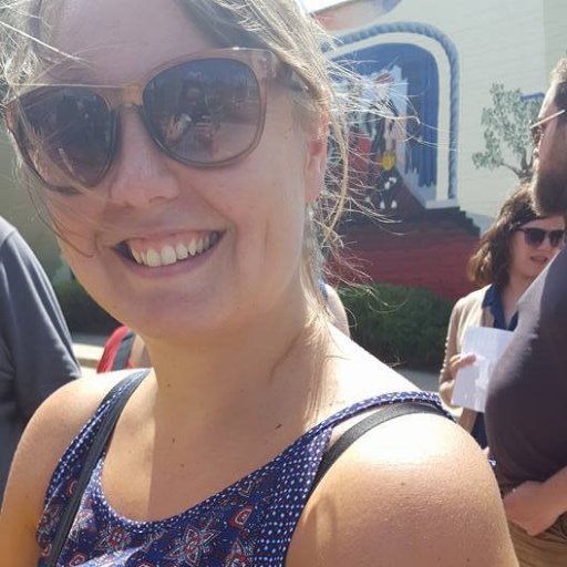 Content creator.
Originally from Oz, now in Istanbul.
Likes: cute animals, snacks, the absurd
Dislikes: the gradual descent into chaos