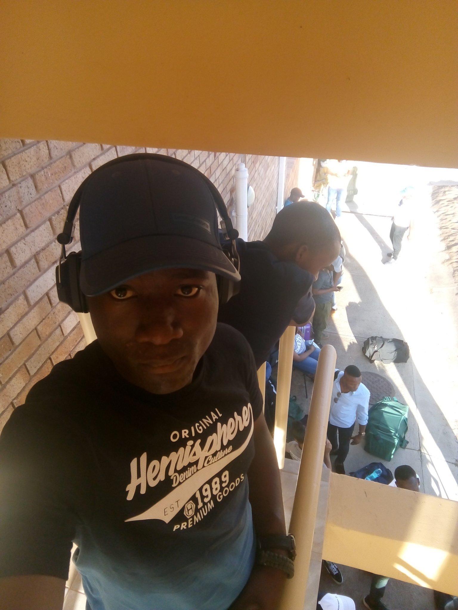 The realist ninja out there,but that's not me you do your part I do mine that's how you pass the blant.#1DDrive