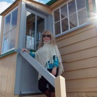 Yvette Treasaden (@yvettetreasaden) 's Twitter Profile Photo