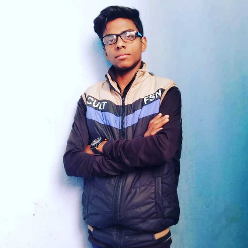 ✵➥ हमने भी 😎 अपनी किस्मत 😅 का ➪ सिक्का कुछ अजीब ढंग से आजमाया है ••

दिल 💟 का सुना ➣ Status ✍🏼 में लिखा और सबसे हटकर 😏 नाम कमाया 😎 है..|||🎀👭🎏|||