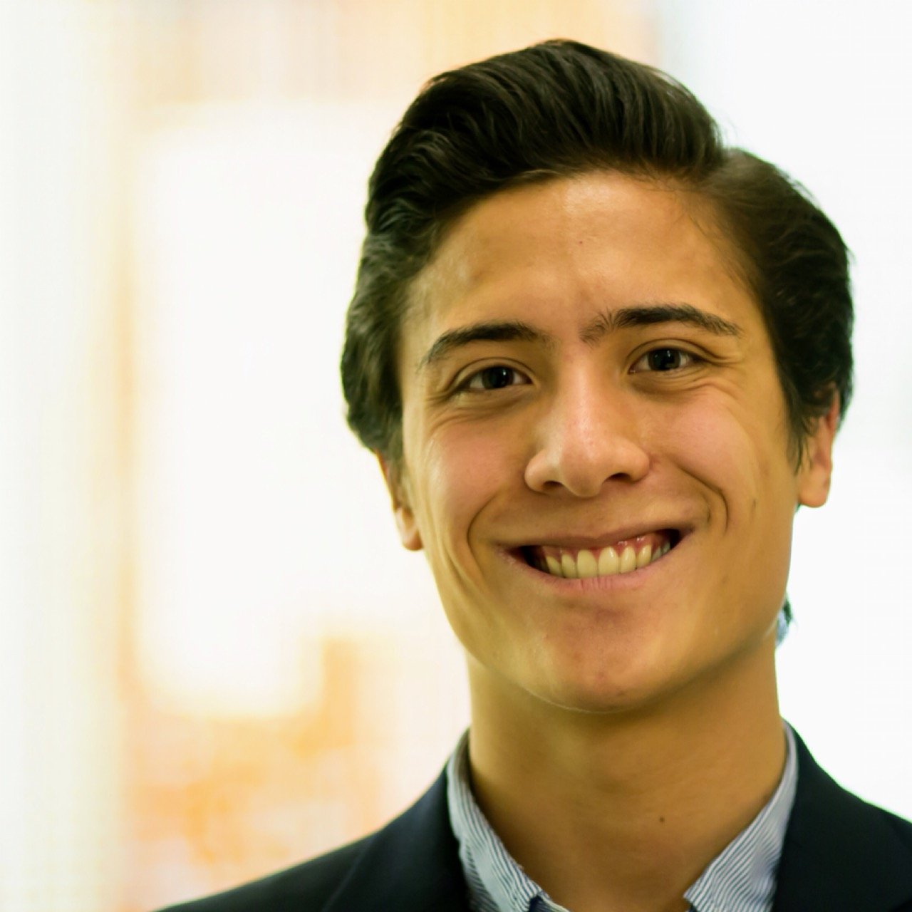 Working on NewCo | Cofounder @CondorBiotech | @Stanford CS & @HarvardHBS | Former @Twitter Mobile | Eastcoaster gone West.