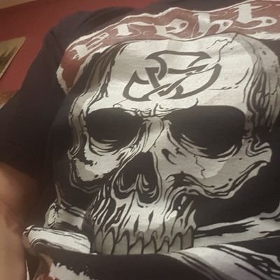 alfie69862633's profile picture. Metalowiec z krwi i kości. To styl życia i zawdzięczam wiele tej muzie - wyprowadziła  mnie z niejednego zakrętu życiowego.
stawiam pytania i szukam odpowiedzi.
