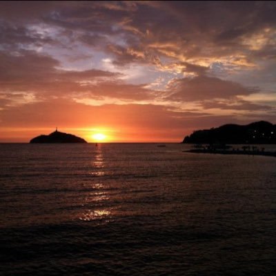 CVergara0628's profile picture. Yellow