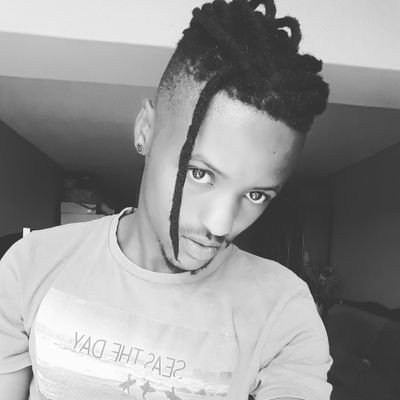 facebook:SibusisoDaPrxnc.
instagram:Prxnc8
bookings:prxnc2020@gmail.com
FlawlessBand