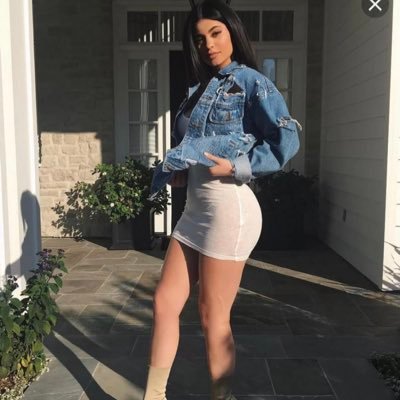 Eleen03278082's profile picture. business woman