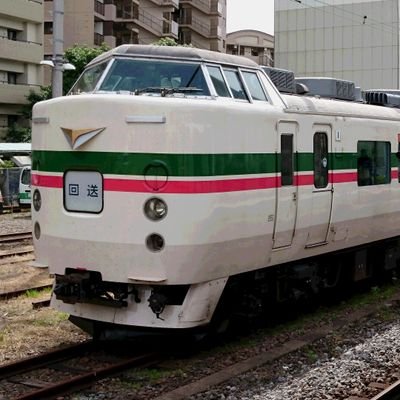 S2Z0iAVVNkfND3U's profile picture. ＶＦ甲府、松本山雅、巨人G党。路上ライブが大好きです🍚໒꒱