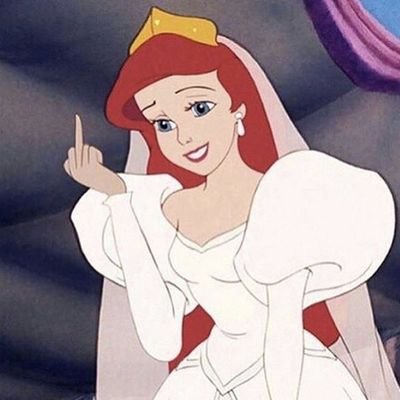 shlela_raygun's profile picture. never you mind