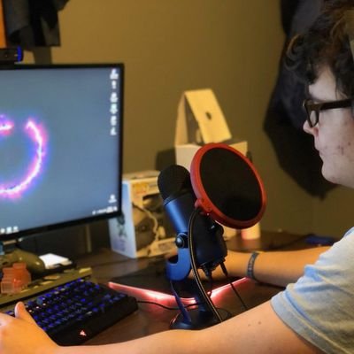 17 year old, Twitch affiliate https://t.co/h47LawMb1L, Love playing any game, im just here to entertain you :D