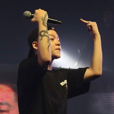 〘 RP/Selective 〙 장용준 // Double O (00) rapper who belongs to ᴄᴏᴢʏʙᴏʏ, ɪɴᴅɪɢᴏᴍᴜsɪᴄ, ᴡʏʙʜ & ᴋʜʜs🐾