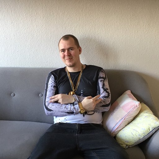 KyedJacob's profile picture. 43 year old man, looking for fun :D loves to dance, and kung fu :D
Angel Style peace and LOVE !