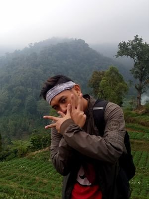 Dekykurrr's profile picture. pasif