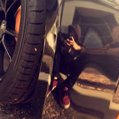 bryantliife's profile picture. 