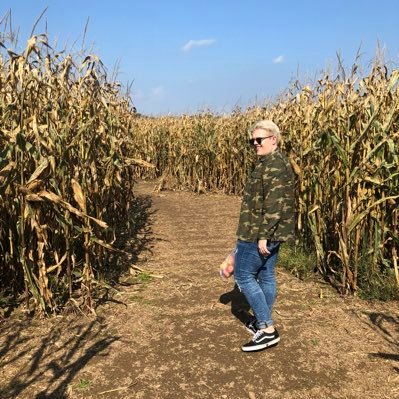 CoCoww17's profile picture. soft spoken with a wild side