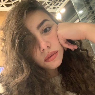 Yeiffle's profile picture. meh