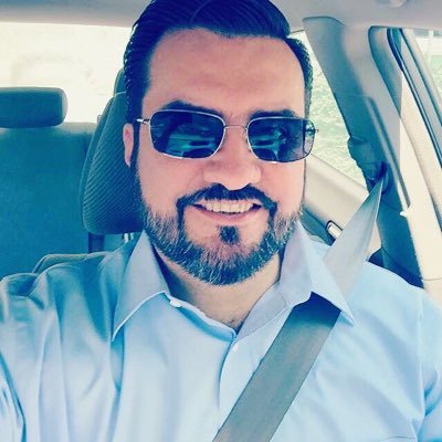 dr_vikingo's profile picture. Rockero, aficionado a la NFL, acumulador de música y películas, adicto a la Coca Cola, fumador social y médico en mis tiempos libres.