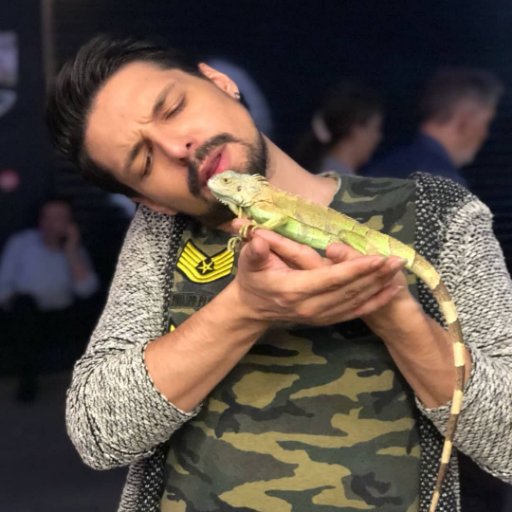 cnbcyln's profile picture. Müzisyen - Oyuncu - Model