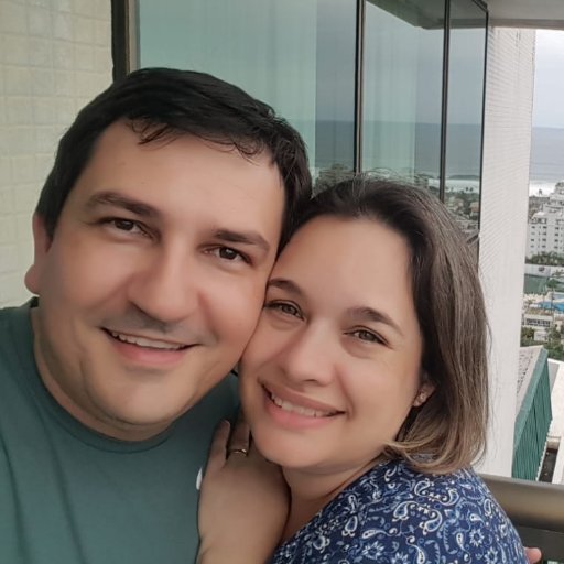 Arquiteto de Sistemas, amante da família e de tecnologia.