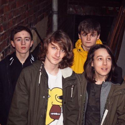 We are Derailer. A rock band from Stockport Arthur-Lead Guitar/Vocals/ Luca-Rythm Guitar/Vocals/Synths Will-Drums Sam-Bass