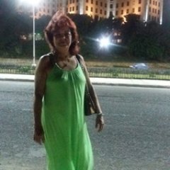 ChelaLasTunas's profile picture. Periodista, publicista, compositora, escritora...revolucionaria, llena de fe en el mejoramiento humano, en un mundo más justo, más pleno, más del hombre